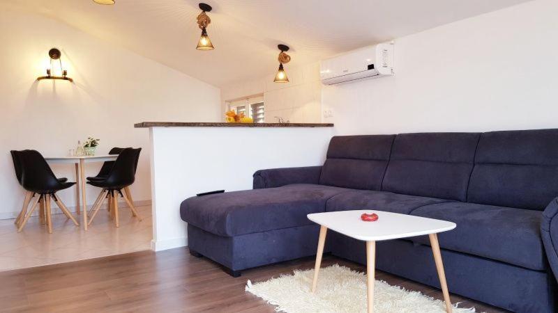 Apartment Mirjana Vodice Zewnętrze zdjęcie